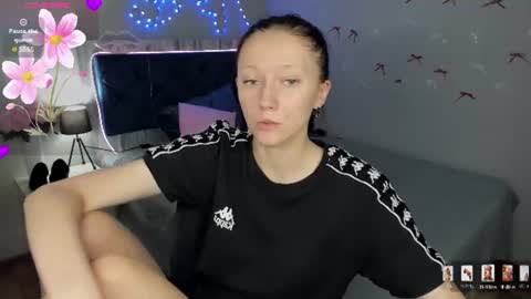 Snapshot of oliviagorgeous chatting on August 2026 10:28:02 AM OliviaGorgeous online show from August 2026 10:28:02 AM
