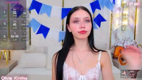 Olivia online show from October 2025 05:11:01 PM