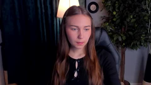olivialangs online show from April 2026 11:30:02 AM