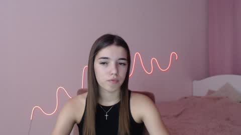 Olivia online show from December 2024 05:03:01 PM