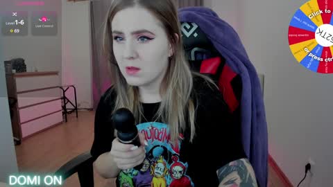 Snapshot of oliviamunk chatting on December 2024 03:30:02 AM . online show from December 2024 03:30:02 AM
