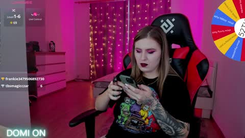 Snapshot of oliviamunk chatting on December 2024 06:55:02 AM . online show from December 2024 06:55:02 AM