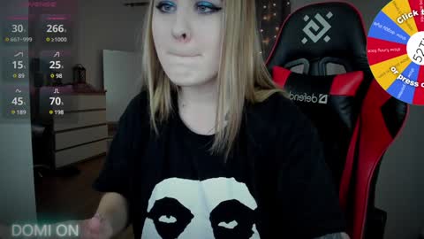 Snapshot of oliviamunk chatting on December 2024 07:22:02 AM . online show from December 2024 07:22:02 AM