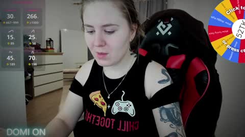 Snapshot of oliviamunk chatting on December 2024 06:27:01 AM . online show from December 2024 06:27:01 AM