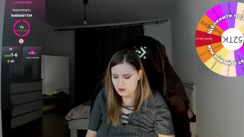 Snapshot of oliviamunk chatting on January 2025 06:38:02 AM . online show from January 2025 06:38:02 AM
