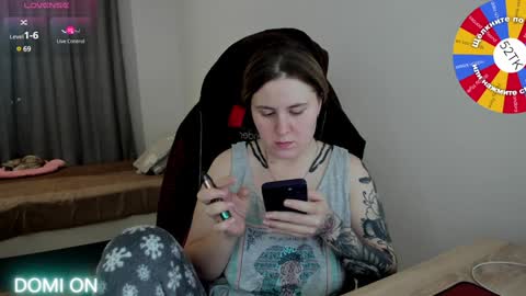 Snapshot of oliviamunk chatting on January 2025 02:35:01 PM . online show from January 2025 02:35:01 PM