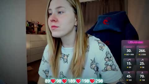 Snapshot of oliviamunk chatting on October 2025 04:13:01 AM . online show from October 2025 04:13:01 AM
