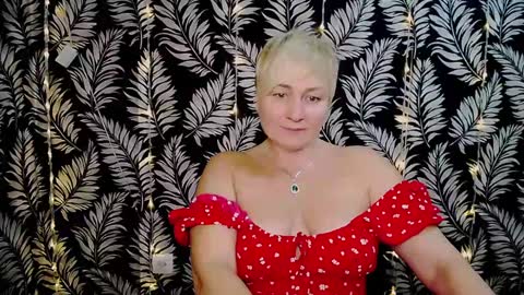 Kelly online show from January 2025 03:20:01 PM