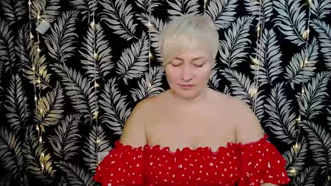 Kelly online show from January 2025 11:11:01 AM