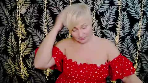 Kelly online show from February 2025 06:12:01 PM