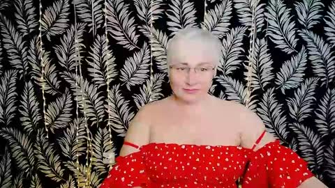 Kelly online show from April 2026 10:18:01 AM