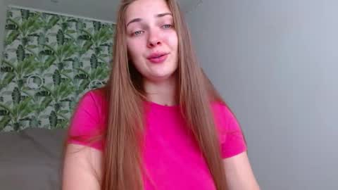 Olivia online show from September 2025 04:28:02 AM