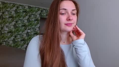 Olivia online show from October 2025 04:43:02 AM