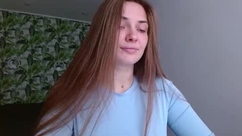 Olivia online show from October 2025 05:19:01 AM