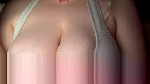 Snapshot of oliviaskies chatting on May 2026 01:57:16 AM Olivia baby online show from May 2026 01:57:16 AM