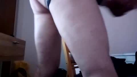 oliviassl22 online show from November 2025 02:52:02 PM