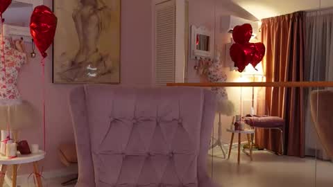 Snapshot of oliviasway chatting on February 2026 10:42:01 PM OliviaSway online show from February 2026 10:42:01 PM