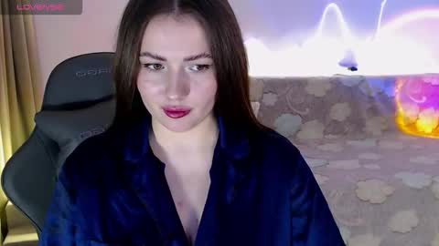 ollie_jamess online show from November 2025 10:44:02 PM