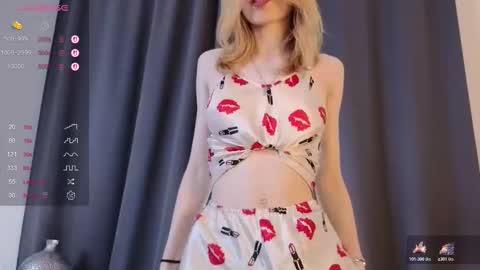 Snapshot of ollie_ments chatting on November 2025 06:13:01 AM Sofia online show from November 2025 06:13:01 AM