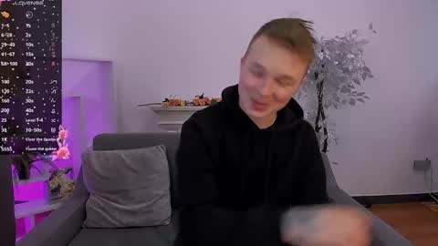 Olli and Stiw online show from February 2025 09:47:01 AM