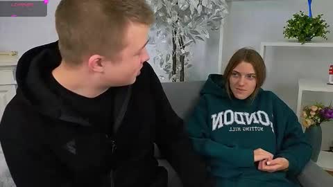 Olli and Stiw online show from October 2025 07:34:02 AM