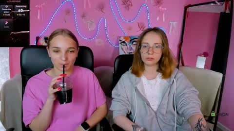 Snapshot of ollivia_dream chatting on May 2026 05:48:01 AM Ollivia online show from May 2026 05:48:01 AM