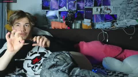 Tony online show from February 2025 08:34:01 PM