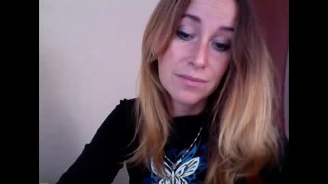 Snapshot of olyra11 chatting on October 2025 09:28:02 AM olyra11 online show from October 2025 09:28:02 AM