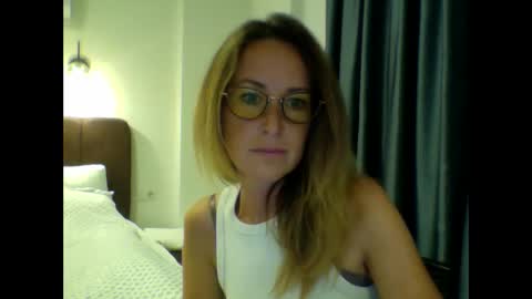 Snapshot of olyra11 chatting on January 2026 08:34:02 PM olyra11 online show from January 2026 08:34:02 PM