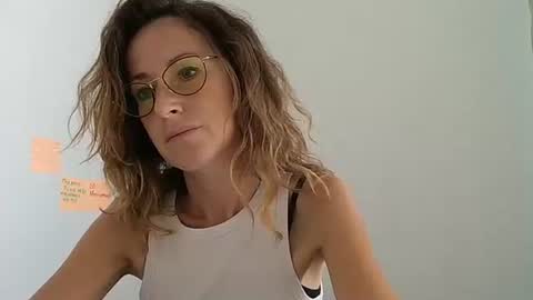 Snapshot of olyra11 chatting on July 2026 01:17:02 PM olyra11 online show from July 2026 01:17:02 PM