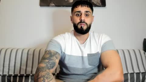 Omar online show from December 2024 10:43:02 PM