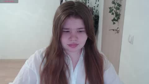 Snapshot of omellyoo chatting on March 2026 06:15:02 PM MellY online show from March 2026 06:15:02 PM