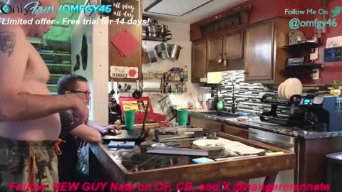Snapshot of omfgy chatting on December 2024 09:19:01 PM Norm online show from December 2024 09:19:01 PM