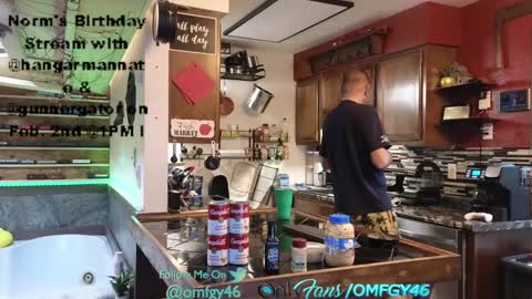 Snapshot of omfgy chatting on January 2025 10:59:01 PM Norm online show from January 2025 10:59:01 PM