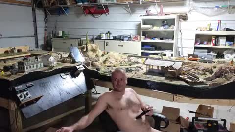 Norm online show from February 2026 07:01:01 PM