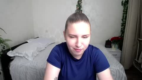 Snapshot of omg_sosexy_i chatting on July 2026 09:13:02 AM omg_sosexy_i online show from July 2026 09:13:02 AM