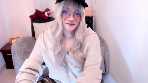 Snapshot of omorimori chatting on May 2026 07:17:02 AM Omori Chan online show from May 2026 07:17:02 AM
