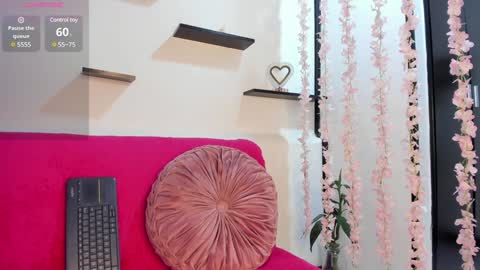 Violette online show from January 2025 09:40:01 PM