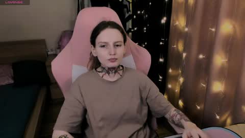 Snapshot of on_yxxx chatting on April 2026 10:13:02 PM on_yxxx online show from April 2026 10:13:02 PM