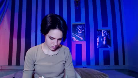 onaloon online show from December 2025 03:55:01 AM