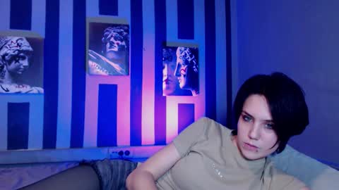 onaloon online show from March 2026 04:18:01 AM