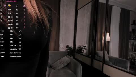 Ana online show from October 2025 06:23:02 AM