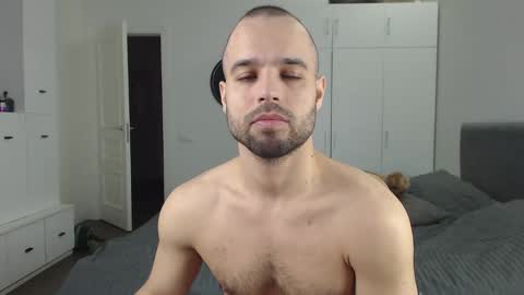 onebestlover online show from February 2025 09:13:02 AM