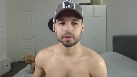 onebestlover online show from March 2025 08:45:01 AM