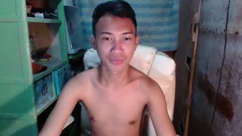 Wyn Will serve you and be your slave online show from December 2024 09:28:02 AM