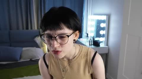 Snapshot of oneidahalla chatting on March 2026 07:35:01 PM ameli ameli a a a ameli Amelia online show from March 2026 07:35:01 PM