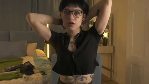 Snapshot of oneidahalla chatting on March 2026 07:03:02 PM ameli ameli a a a ameli Amelia online show from March 2026 07:03:02 PM