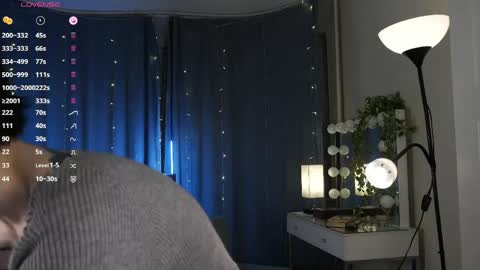 Snapshot of oneidahalla chatting on April 2026 07:07:01 PM ameli ameli a a a ameli Amelia online show from April 2026 07:07:01 PM