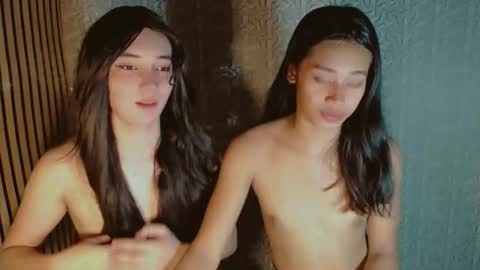 Snapshot of onelesslonelygirl69 chatting on May 2026 08:08:01 AM KLIER online show from May 2026 08:08:01 AM