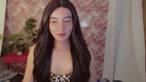 Snapshot of onelesslonelygirl69 chatting on June 2026 04:13:01 PM KLIER online show from June 2026 04:13:01 PM